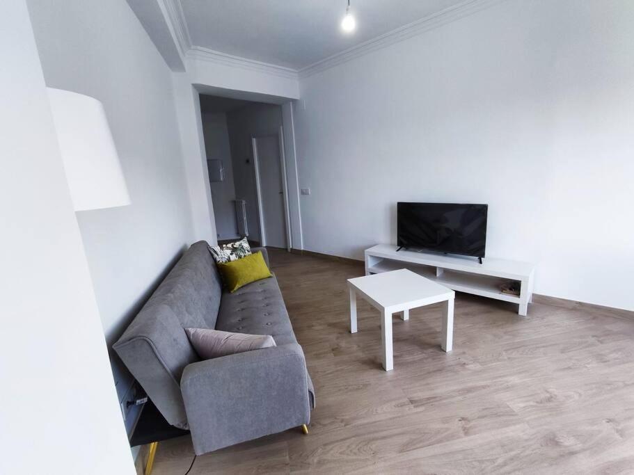 Marina Home Ourense Exterior foto